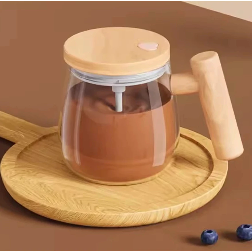 Caneca Auto Agitadora De Café Com Cabo De Madeira
